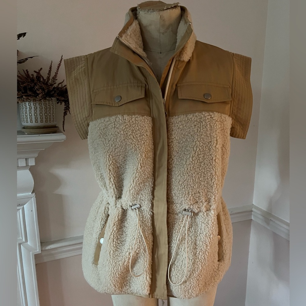 SEVEN 7 FOR ALL MANKIND Fall Vest